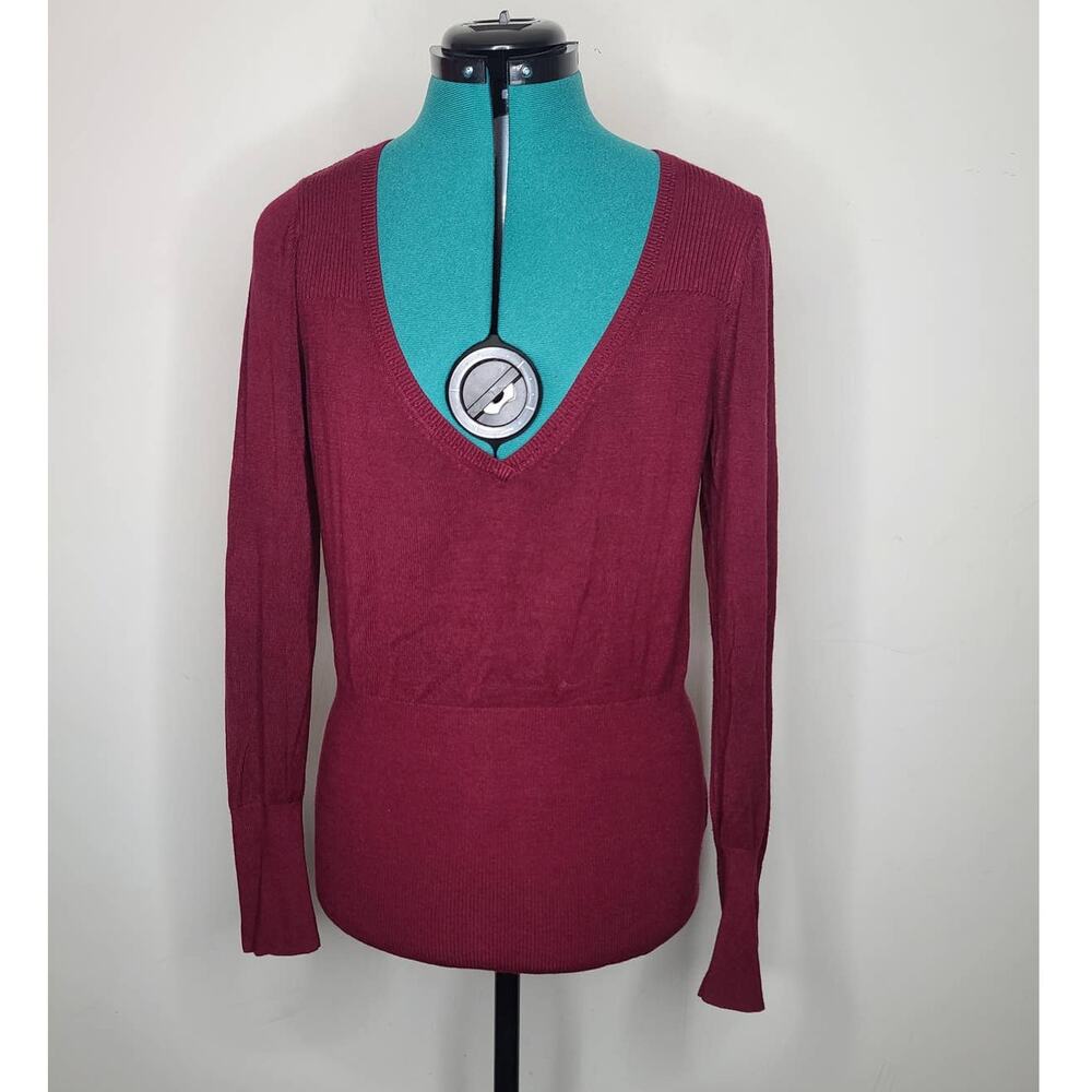 White House Black Market merlot v-neck sweater - small